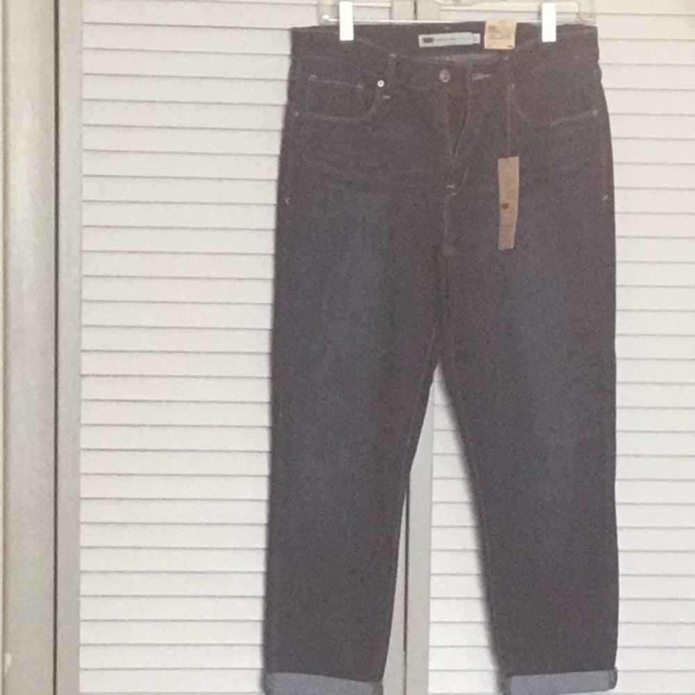 NWT - Levi’s Mid Rise Skinny Crop Jeans